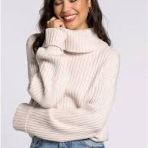 Weekend Los Angeles Cozy Cream Turtleneck Sweater